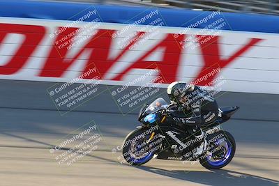 media/Jan-21-2022-Fastrack Riders (Fri) [[90b5309cc6]]/Level 4/Session 1 Front Straight/